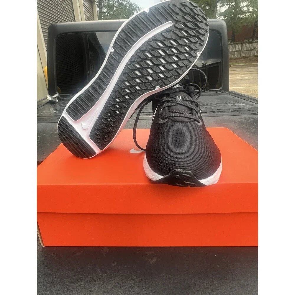 Nike Downshifter 12 Black White Lace Up Running Shoes DD9294-001 Womens Size 8